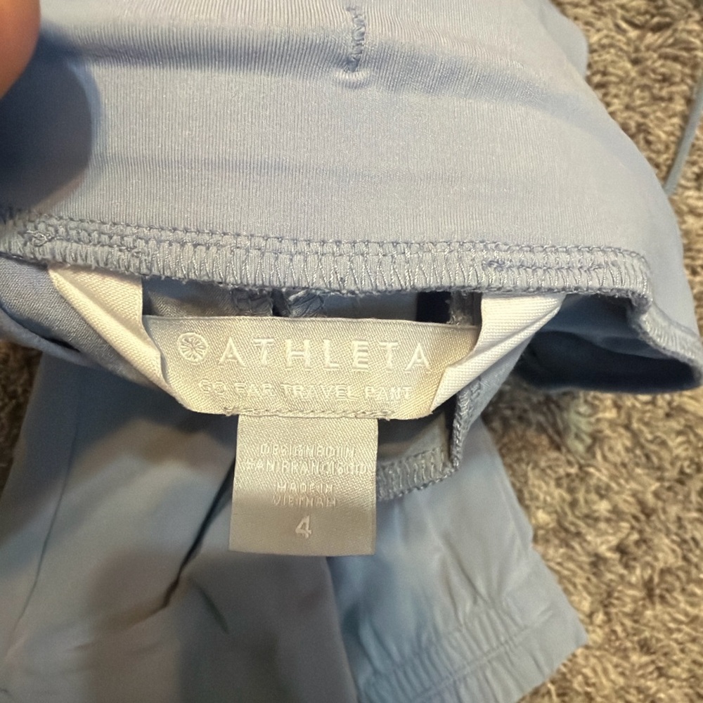 Athleta Go Far Travel Cargo Pant Size 4 Blue Star Pull-On Stretch Jogger - Picture 4 of 4